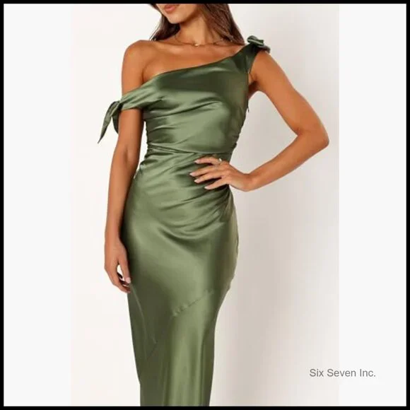 Off Shoulder Maxi Dress with Adjustable Straps, Satin Feel